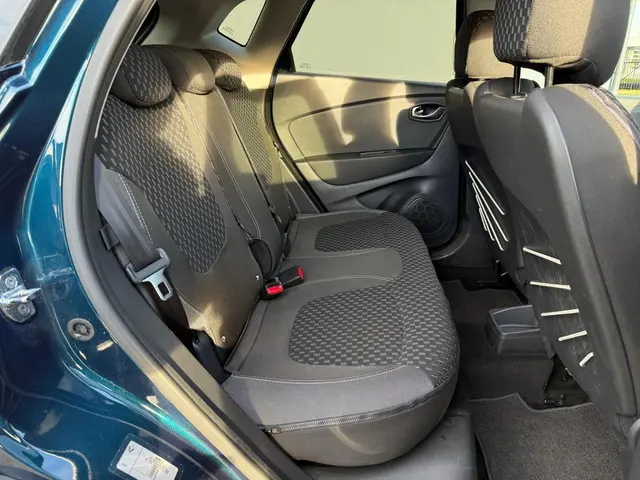 Renault Captur 0.9 TCe Limited 2019 Benzine 24