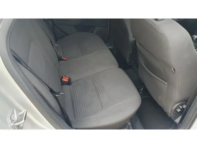 Ford Focus Wagon 1.5 TDCI Titanium 2017 Diesel 14