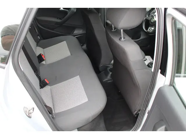 Volkswagen Polo 1.2 TSI Highline 2012 Benzine 11