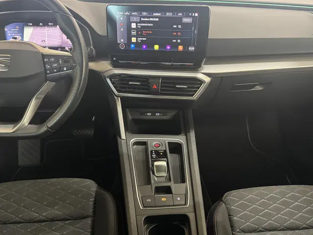 SEAT Leon 1.4 TSI eHybrid PHEV FR 2022 Hybride Benzine 10