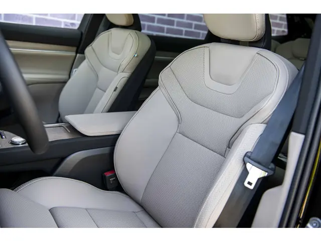 Volvo EX90 Twin Motor Ultra 7p. 111 kWh 2025 Elektrisch 7