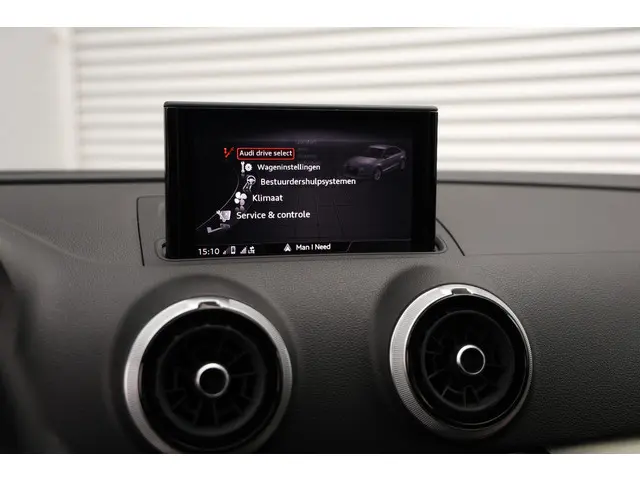 Audi A3 Limousine 30 TFSI 3x S-line 2020 Benzine 46