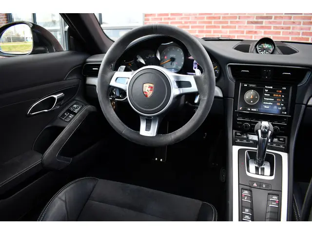 Porsche 911 3.8 GT3 2015 Benzine 3