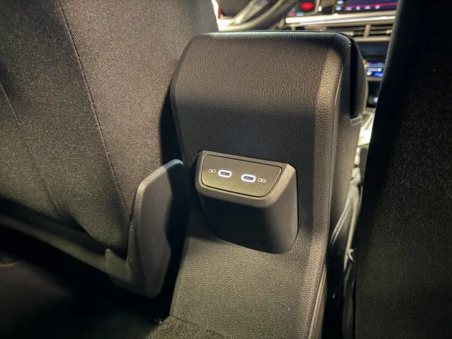 Volkswagen Polo 2.0 TSI GTI 2024 Benzine 23