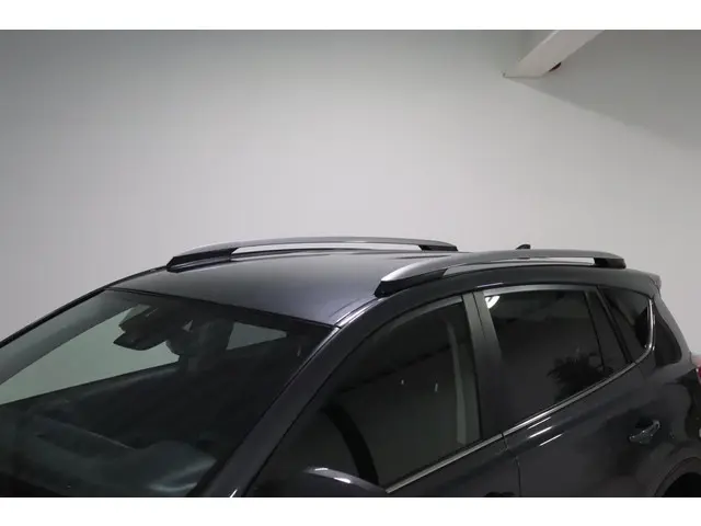 Toyota RAV4 2.5 Hybrid Energy, NAVI, 2019 Hybride Benzine 7