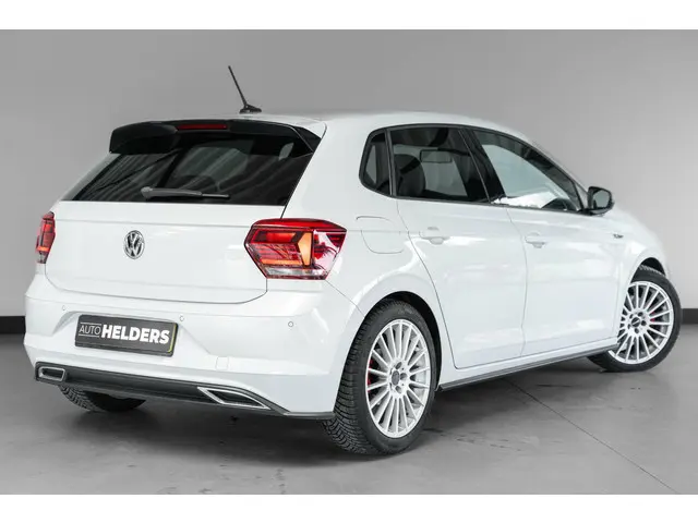 Volkswagen Polo 1.0 TSI Highline 2x R-line 2018 Benzine 4