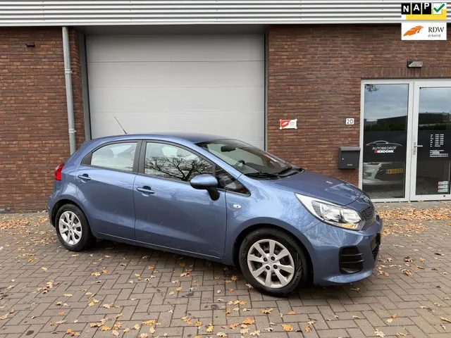 Kia Rio 1.2 CVVT ComfortLine|AIRCO|NIEUWE APK 2016 Benzine