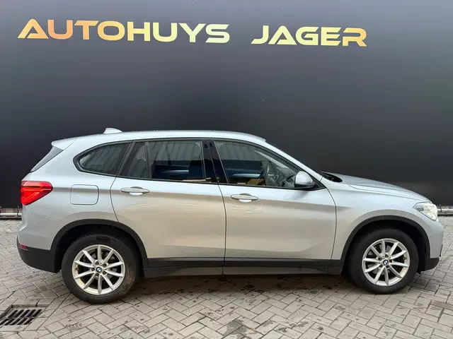 BMW X1 SDrive18i|Automaat 2016 Benzine 7