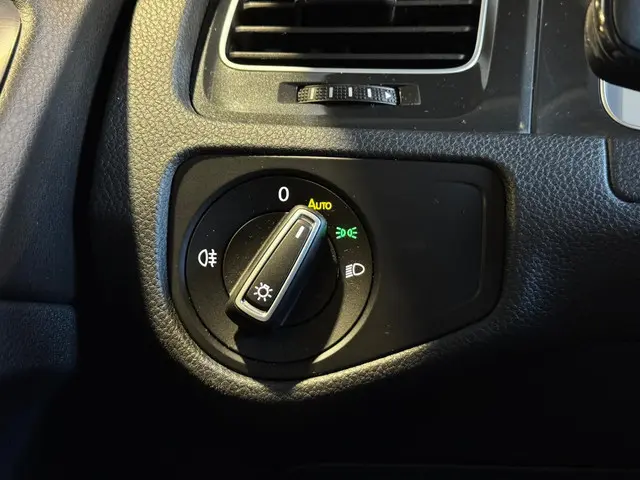 Volkswagen e-Golf E-DITION 2019 Elektrisch 33