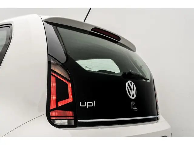 Volkswagen up! 1.0 BMT high up! | PDC | Cruise 2018 Benzine 28