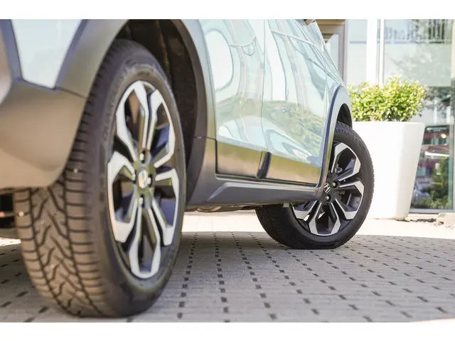 Honda Jazz 1.5i e:HEV CROSSTAR 2020 Hybride Benzine 13
