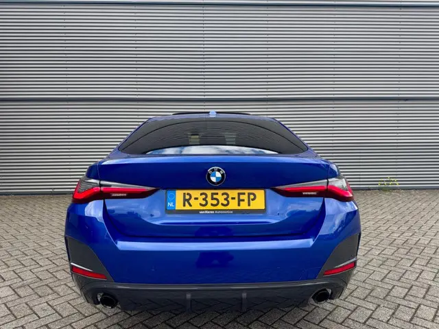 BMW 4 Serie Gran Coupé 430i High Executive 2022 Benzine 6