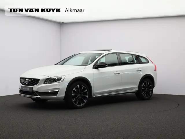 Volvo V60 Cross Country 2.0 T5 Polar+ 2018 Benzine