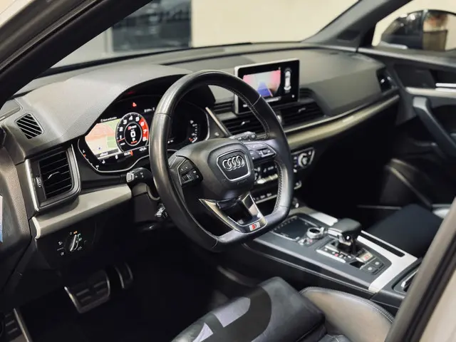 Audi SQ5 3.0 TFSI 400PK quattro 2018 Benzine 16