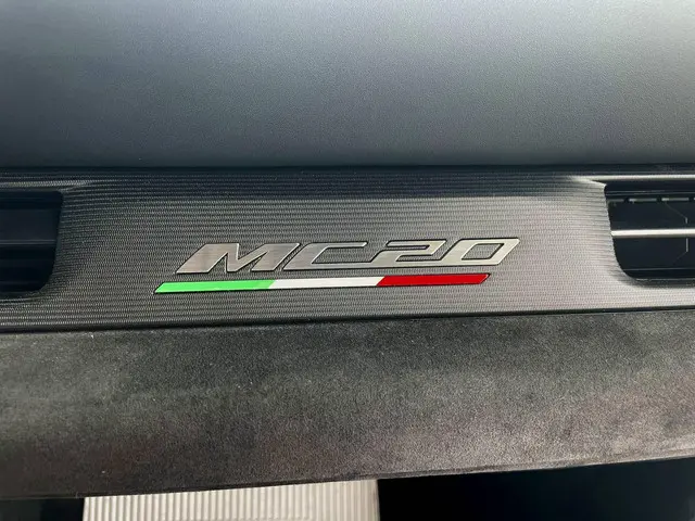 Maserati MC20 3.0 V6 2023 Benzine 28