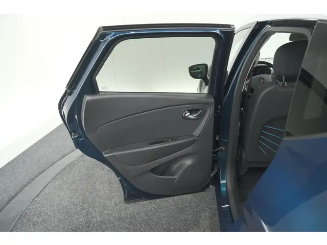 Renault Captur TCe 120 Intens 2017 Benzine 63