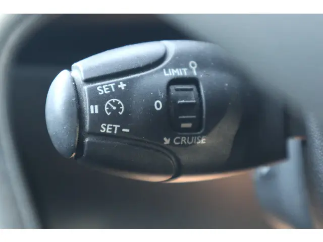 DS DS 3 1.2 PureTech Business 2014 Benzine 16