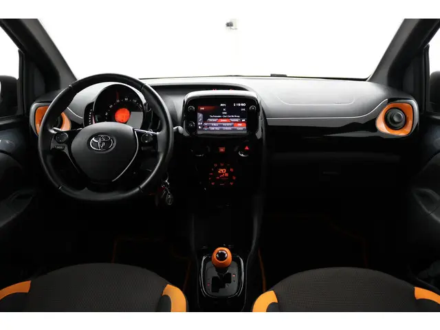 Toyota Aygo 1.0 VVT-i x-JBL 2021 Benzine 4