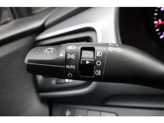 Kia Stonic 1.0 T-GDi DynamicLine 2020 Benzine 20