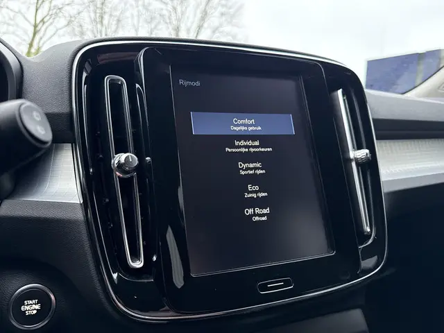 Volvo XC40 1.5 T3 Inscription 2018 Benzine 25