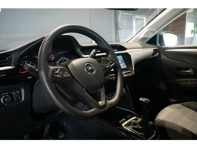 Opel Corsa 1.2 Edition 2021 Benzine 4