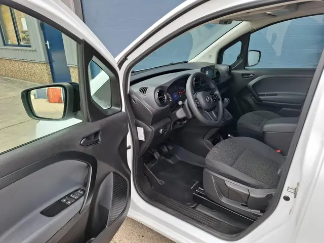 Mercedes-Benz Citan 108 CDI L1 Base 2023 Diesel 25