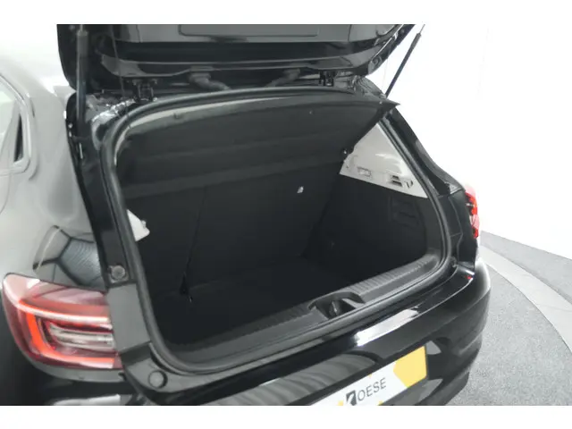 Renault Clio TCe 90 Zen 2022 Benzine 53