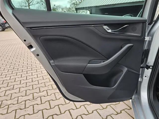 Škoda Scala 1.5 TSI Ambition Business 2021 Benzine 35