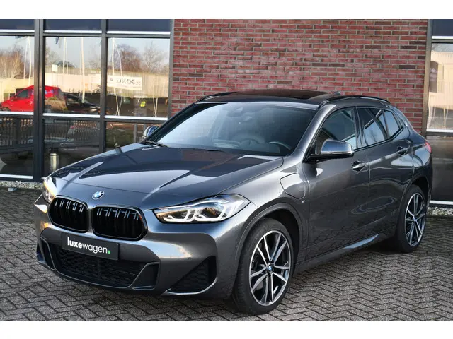 BMW X2 xDrive25e M-Sport 2021 Hybride Benzine 44