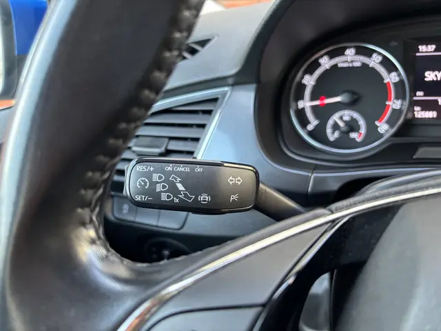 Škoda Fabia Combi 1.0 TSI Business Edition 2021 Benzine 13