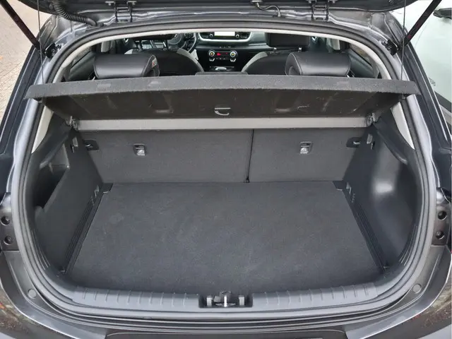 Kia Stonic 1.0 T-GDi DynamicLine 2020 Benzine 24