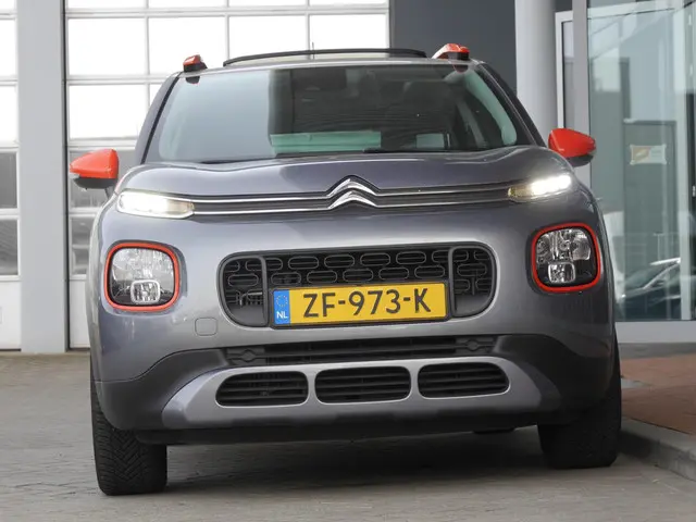 Citroën C3 Aircross 1.2 PureTech S&S Shine 2018 Benzine 2