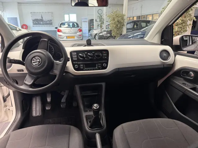 Volkswagen up! 1.0 move up! BlueMotion 2015 Benzine 12