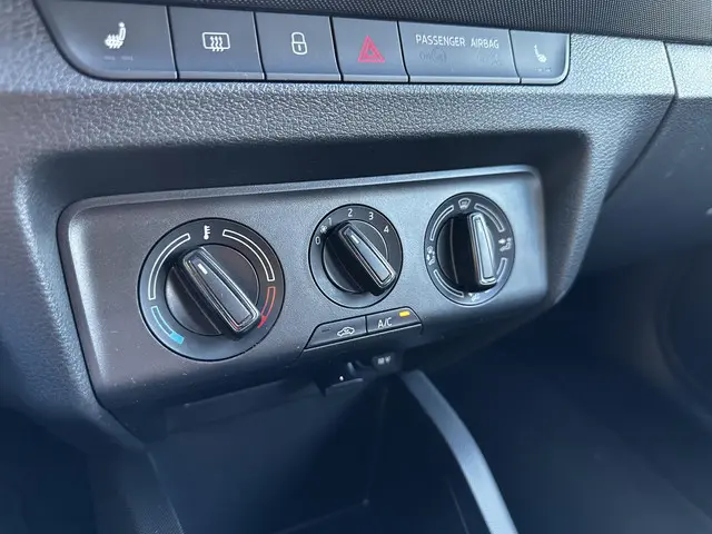 Škoda Fabia 1.0 TSI Sport business 2021 Benzine 29