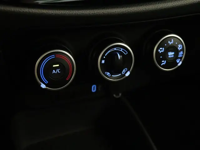 Toyota Aygo X 1.0 VVT-i MT Play 2024 Benzine 28
