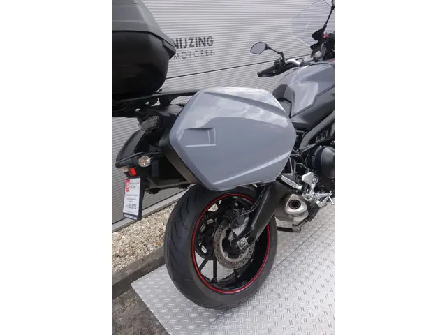 Yamaha TRACER 900 GT 2019 Benzine 11