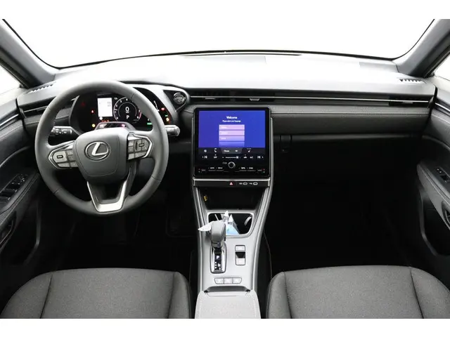 Lexus LBX 2WD 2025 Hybride Benzine 4