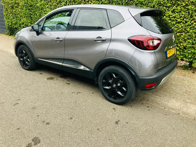 Renault Captur 1.2 TCe Intens Automaat 2019 Benzine 3