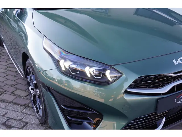 Kia ProCeed 1.5 T-GDi GT-Line 2023 Benzine 25