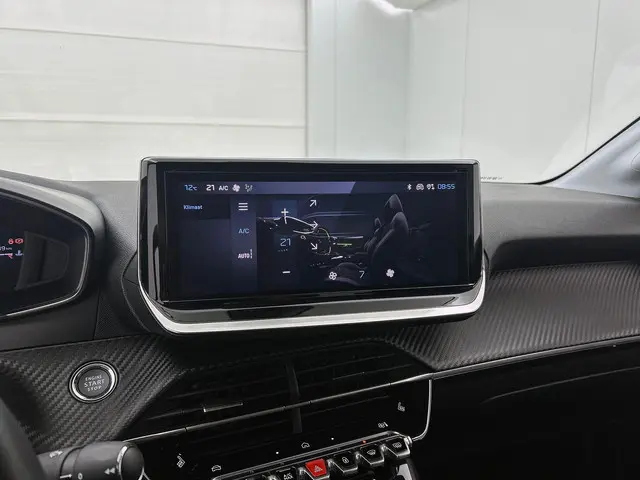 Peugeot 208 1.2 PureTech 100 Allure 2024 Benzine 29