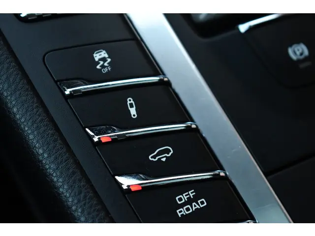 Porsche Macan 2.0 PDK 2019 Benzine 82