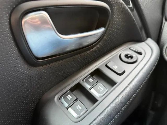 Kia Carens 1.6 GDi ExecutiveL. 2016 Benzine 40