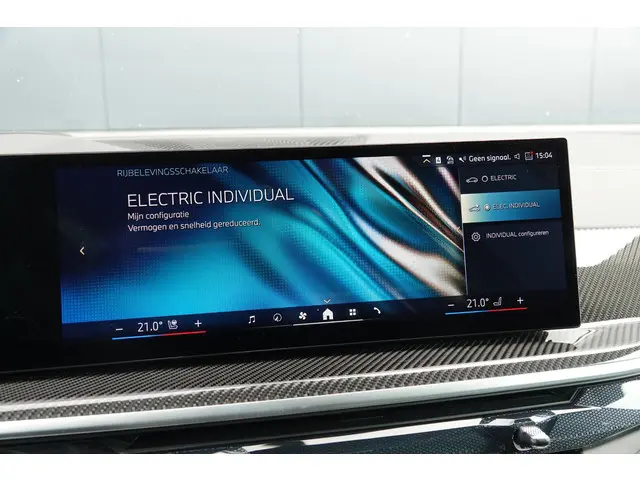 BMW X5 xDrive50e 2024 Hybride Benzine 25