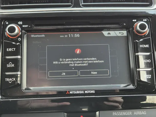 Mitsubishi ASX 1.6 Cleartec Connect 2018 Benzine 38