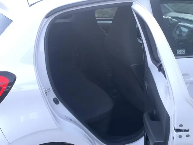 Citroën C1 1.0 VTi Feel 2021 Benzine 13
