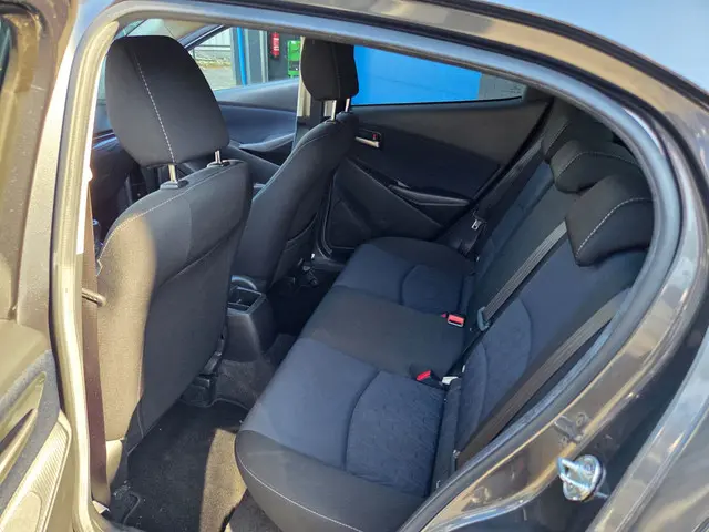 Mazda 2 1.5 Skyactiv-G GT-M Line 2016 Benzine 15