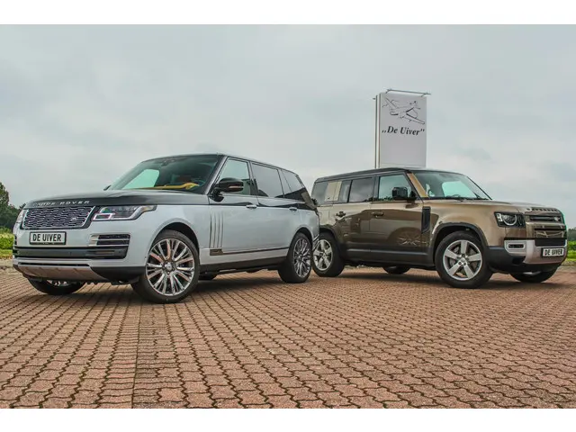 Land Rover Defender D240 110 S 7 Seater 2020 Diesel 36