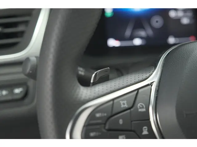 Renault Captur Mild Hybrid 160 EDC Techno 2025 Benzine 32