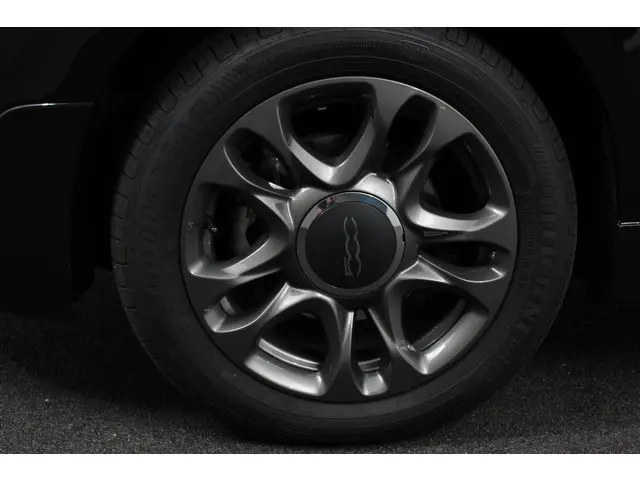 Fiat 500 1.0 Hybrid Sport Connect 2022 Benzine 3