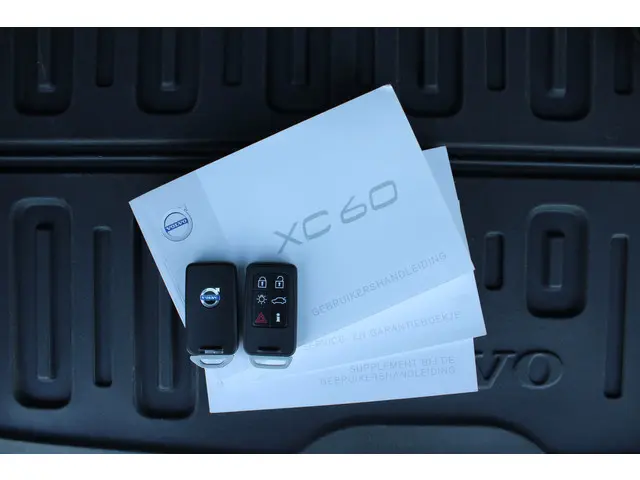 Volvo XC60 T5 Automaat Polar+ 2018 Benzine 9